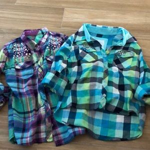 Lot 2 size 7 justice shirts